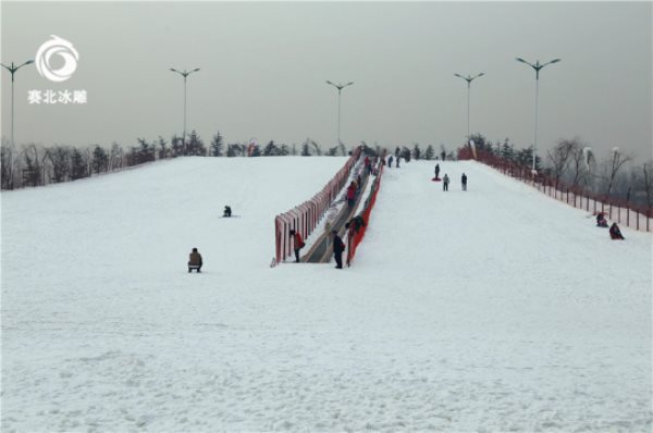 滑雪場(chǎng)