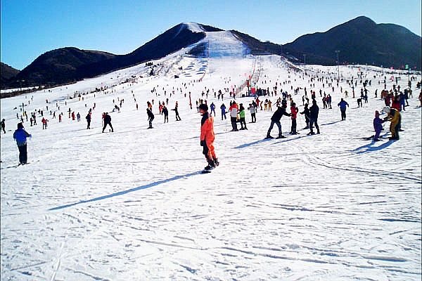 小型滑雪場沒有押雪機怎么辦